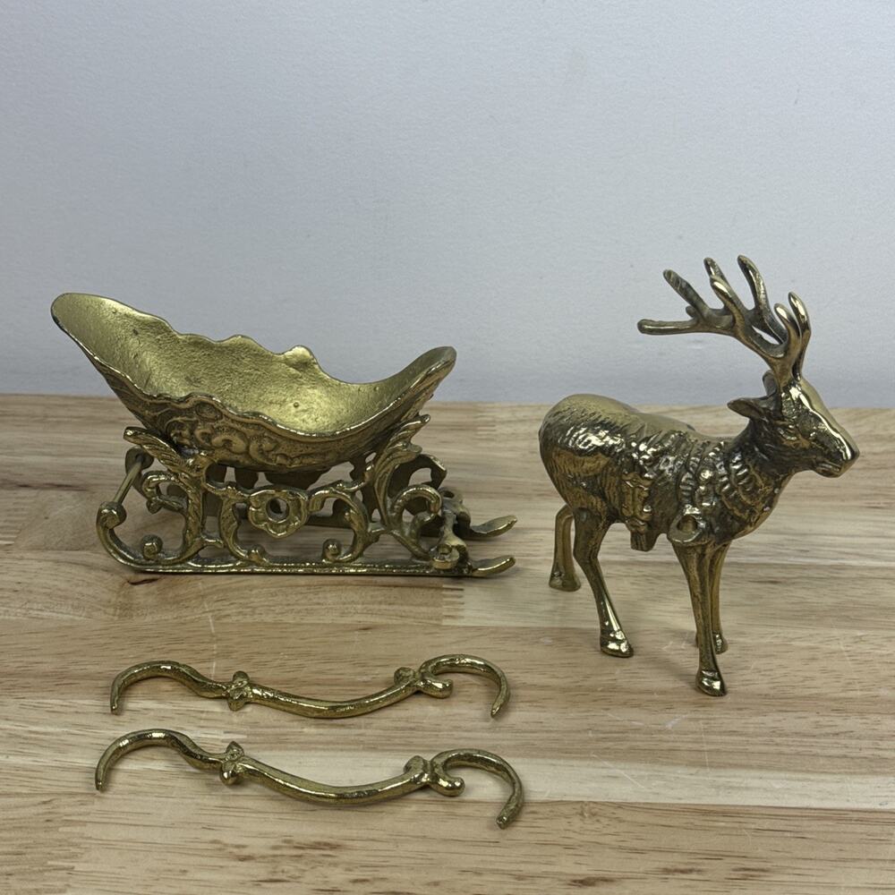 Vintage Brass 4 Piece Christmas Reindeer and Sleigh 10.25” Long - Picture 8 of 9